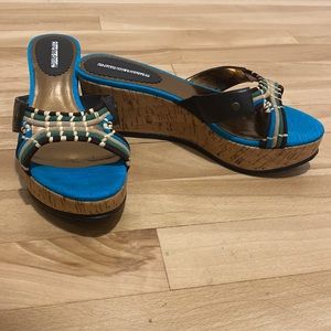 EUC Charles David leather & cork wedge sandals with woven detail 7.5